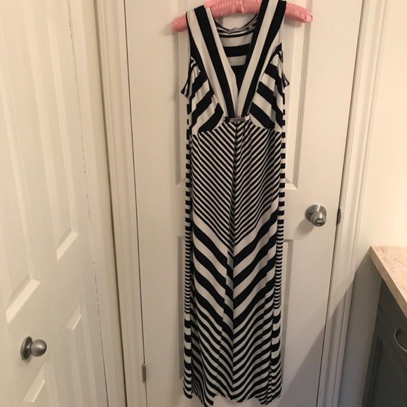 Maxi dress - Picture 8 of 8